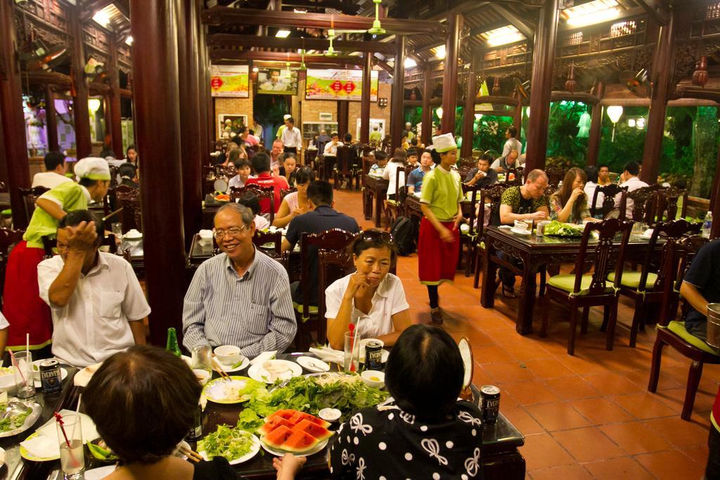 Ngoi Nha Xanh Hotel Danang Exteriér fotografie