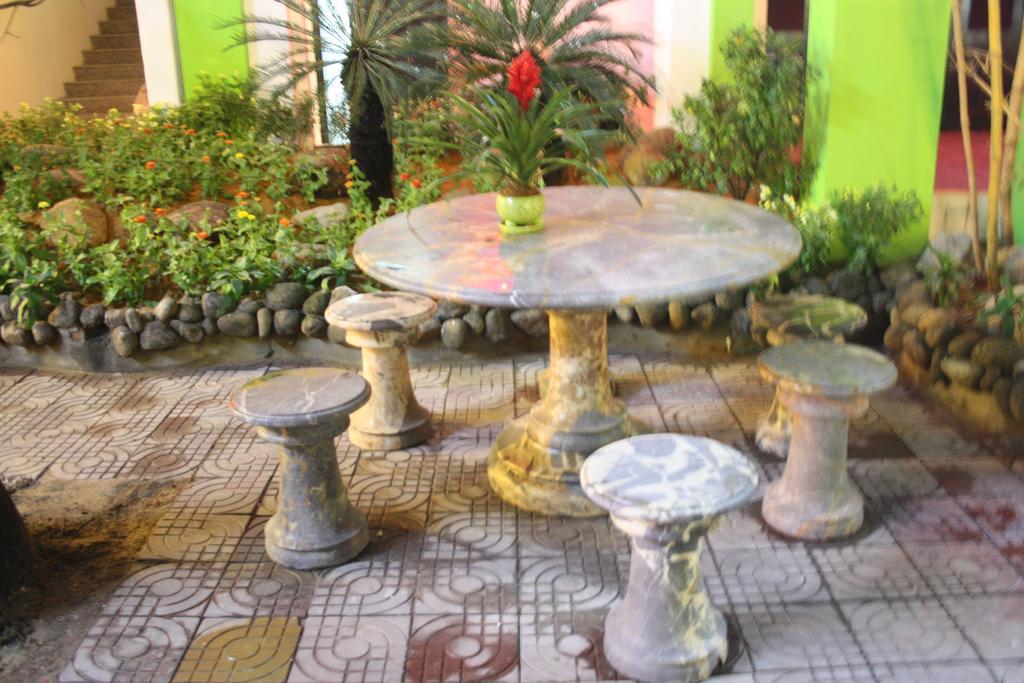 Ngoi Nha Xanh Hotel Danang Exteriér fotografie