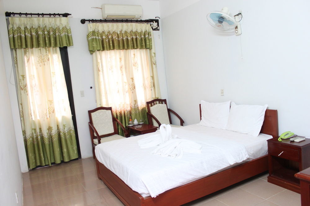 Ngoi Nha Xanh Hotel Danang Exteriér fotografie