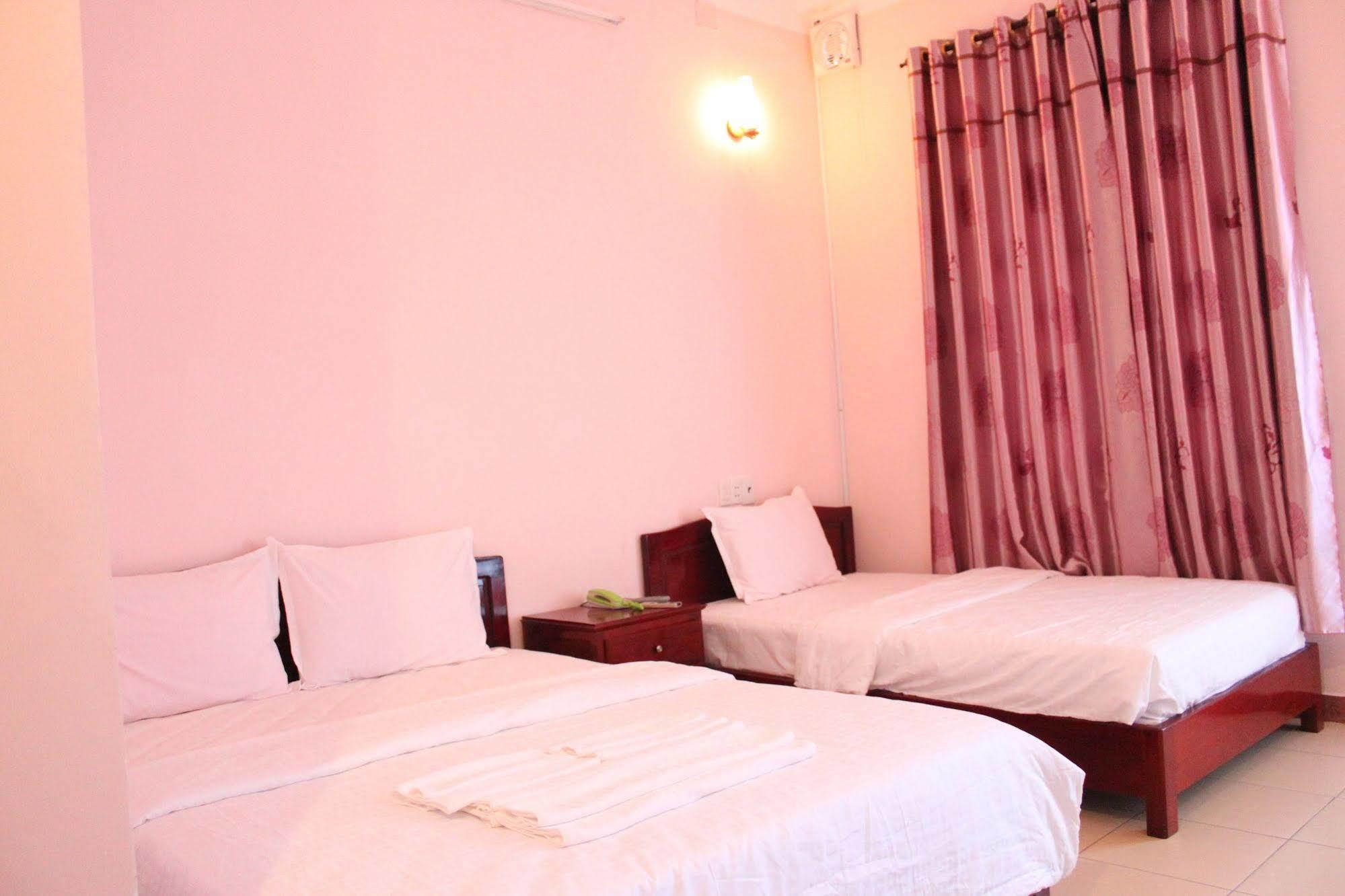 Ngoi Nha Xanh Hotel Danang Exteriér fotografie