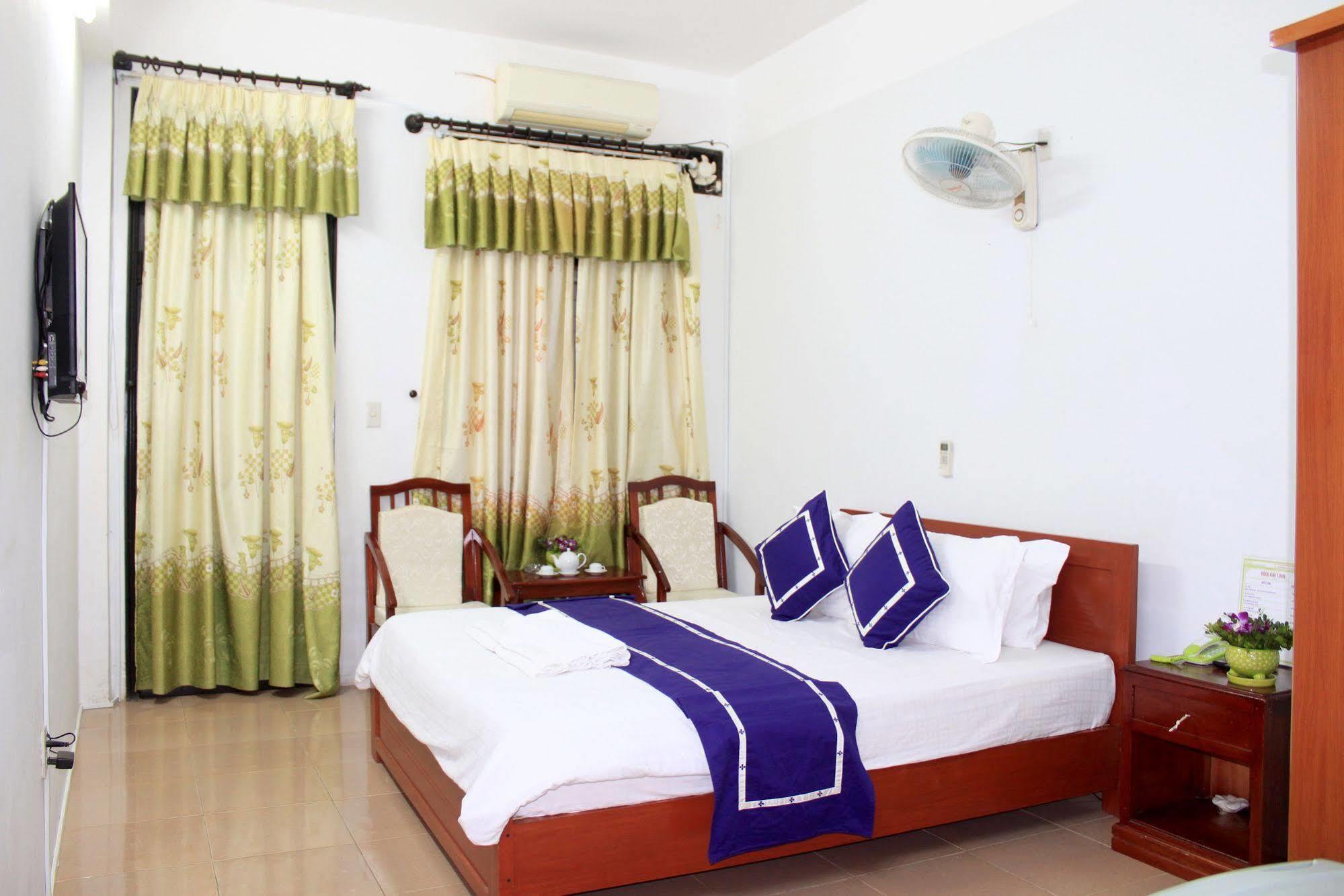 Ngoi Nha Xanh Hotel Danang Exteriér fotografie